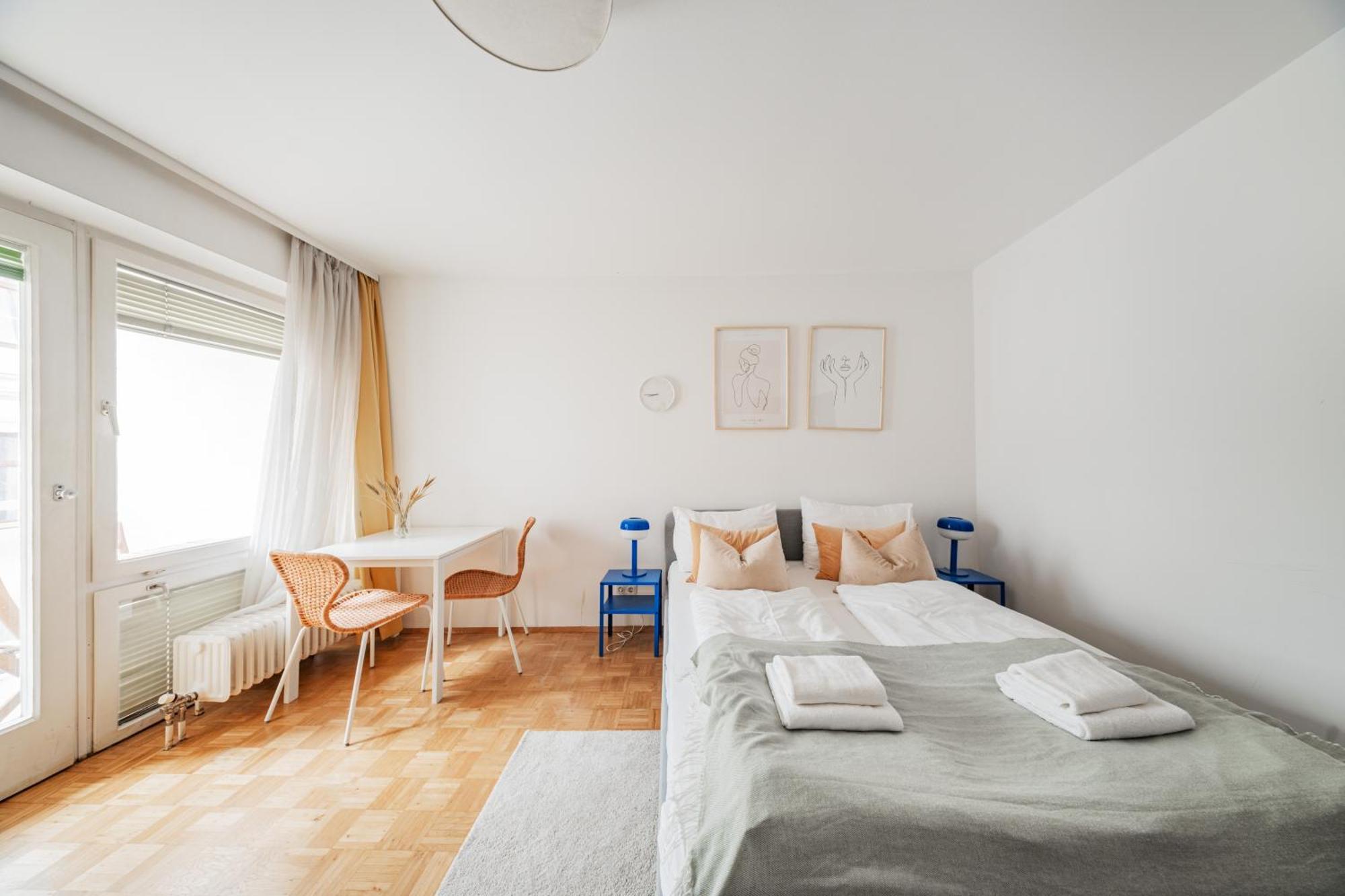 Studio Next To Karlskirche Вена Экстерьер фото